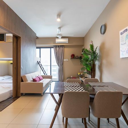 Familia Suite@Midhill Genting Highlands Extérieur photo